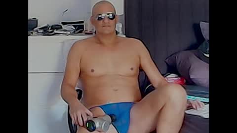 Snapshot of askil8802 chatting on May 17, 2026, 6:22 am askil8802 online show from May 17, 2026, 6:22 am