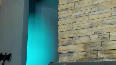 Aslan  online show from February 8, 2026, 2:04 am