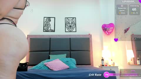  Aslhyn  online show from May 14, 2026, 9:54 pm