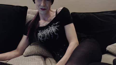 asluttyrose online show from September 30, 2025, 5:51 pm