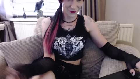 asluttyrose online show from October 4, 2025, 1:20 pm