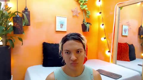 ASLY online show from December 5, 2024, 11:16 am
