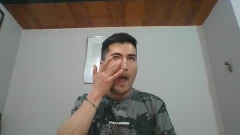 Snapshot of asmethepoker11 chatting on January 27, 2025, 10:06 pm Antonio online show from January 27, 2025, 10:06 pm