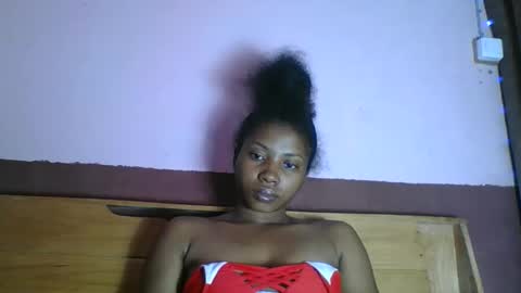 asmiraa online show from February 26, 2026, 10:20 pm