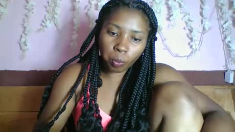 asmiraa online show from May 9, 2026, 4:56 pm