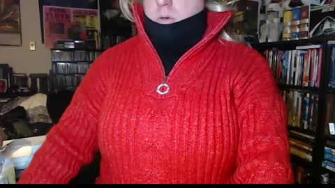 Snapshot of aspen_vale chatting on December 6, 2024, 2:13 am Aspen Vale online show from December 6, 2024, 2:13 am