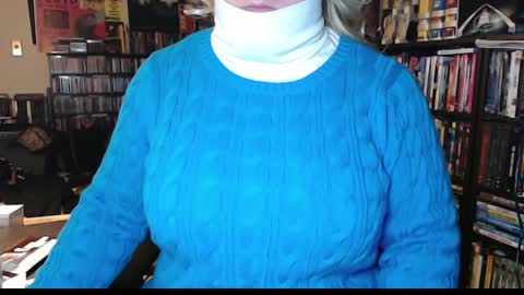 Snapshot of aspen_vale chatting on December 30, 2024, 6:20 am Aspen Vale online show from December 30, 2024, 6:20 am