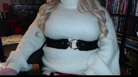 Snapshot of aspen_vale chatting on January 21, 2025, 12:15 am Aspen Vale online show from January 21, 2025, 12:15 am