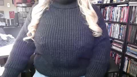 Aspen Vale online show from October 9, 2025, 8:29 pm