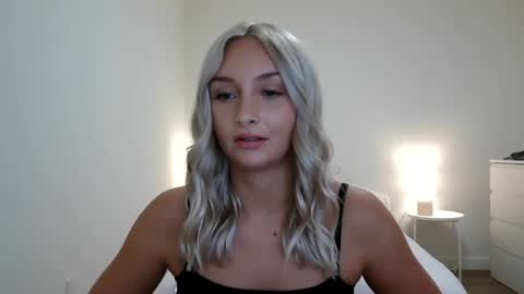 Snapshot of aspenaries chatting on January 15, 2025, 8:05 pm Aspen Aries online show from January 15, 2025, 8:05 pm