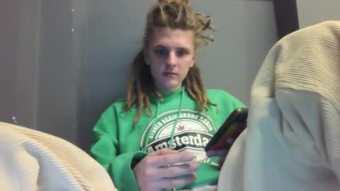 asphalt surfer online show from September 24, 2025, 3:26 pm