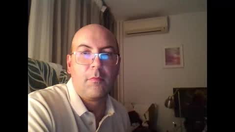 assbitch189 online show from September 26, 2025, 8:02 pm