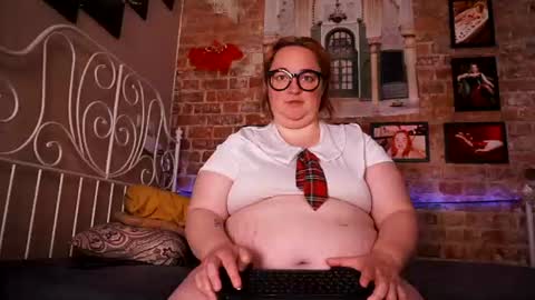 Eva online show from June 19, 2026, 3:22 am