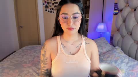 Ashley online show from January 28, 2025, 2:21 am