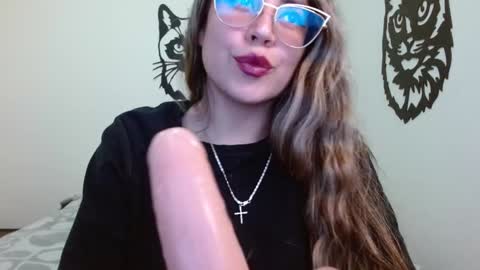 ash online show from January 17, 2025, 11:18 pm