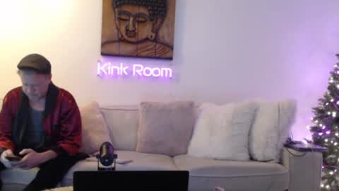 ASSleigh Abbott online show from December 10, 2024, 3:30 am