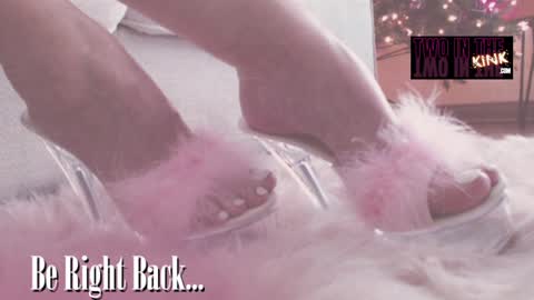 ASSleigh Abbott online show from December 18, 2024, 2:10 am