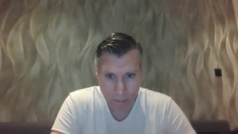 Assmani28 online show from February 14, 2026, 3:09 pm