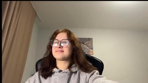 Snapshot of asswedderra chatting on January 13, 2026, 10:04 pm Cassie online show from January 13, 2026, 10:04 pm