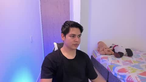 Asta Kuno online show from March 22, 2026, 10:46 pm