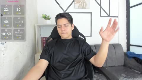 astablack_ online show from September 17, 2025, 1:40 am