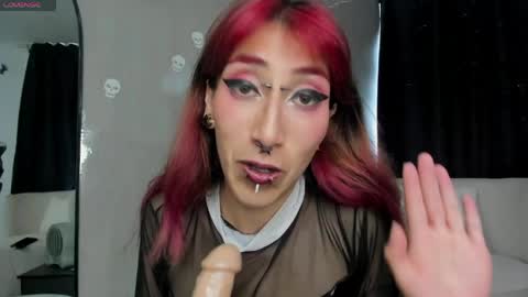 Asterothxznikki online show from May 29, 2026, 5:22 pm