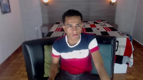 Snapshot of aston_vera chatting on September 15, 2025, 3:17 am Aston  online show from September 15, 2025, 3:17 am