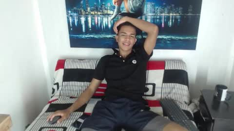 Snapshot of aston_vera chatting on September 16, 2025, 7:48 pm Aston  online show from September 16, 2025, 7:48 pm
