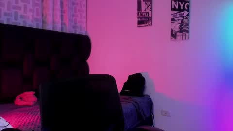 Snapshot of astonhills chatting on October 11, 2025, 2:22 am astonhills online show from October 11, 2025, 2:22 am