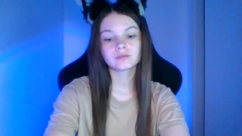 Snapshot of astradream_ chatting on September 26, 2025, 5:17 pm astradream_ online show from September 26, 2025, 5:17 pm