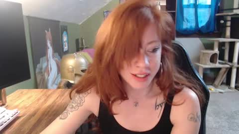 AstraeaSiren online show from January 3, 2025, 6:46 pm