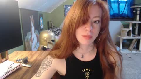 AstraeaSiren online show from January 17, 2025, 6:23 pm