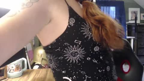 AstraeaSiren online show from September 22, 2025, 5:59 pm