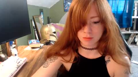 AstraeaSiren online show from May 25, 2026, 5:41 pm