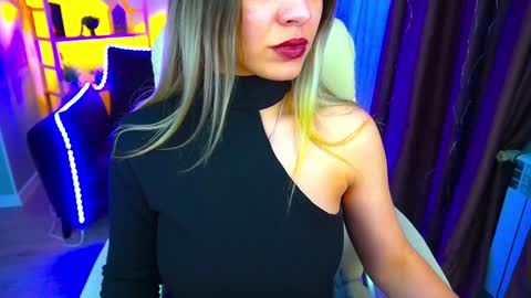 Snapshot of astraluxe_ chatting on January 28, 2025, 4:52 pm Asta online show from January 28, 2025, 4:52 pm