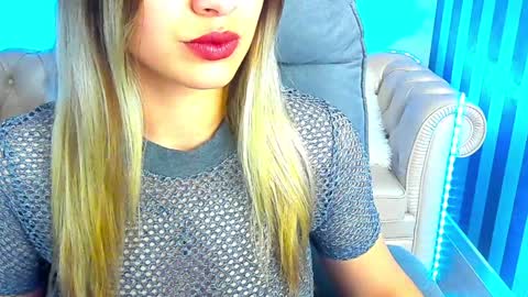 Snapshot of astraluxe_ chatting on February 1, 2025, 9:54 am Asta online show from February 1, 2025, 9:54 am