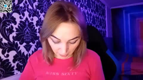 MERYEM online show from December 15, 2025, 7:40 pm