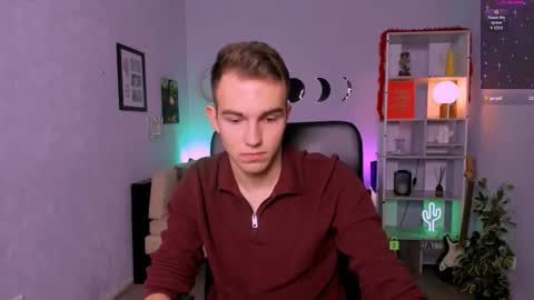 astren online show from March 6, 2026, 7:38 am