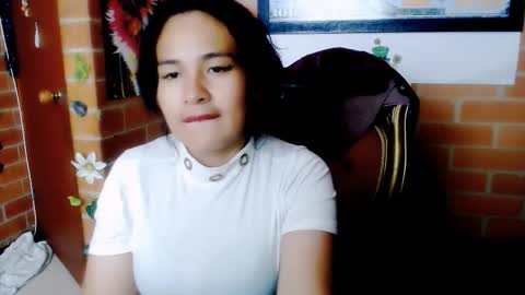 astrid_hauser66 online show from September 27, 2025, 12:54 pm