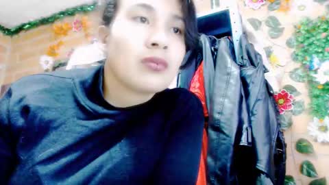 astrid_hauser66 online show from November 25, 2025, 7:14 pm