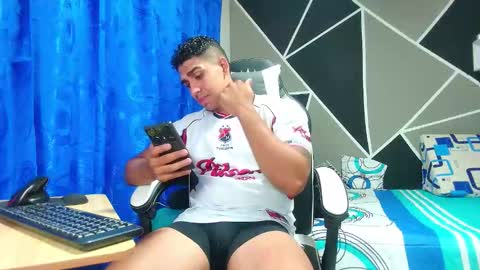 Astrom model independent online show from October 8, 2025, 8:50 pm