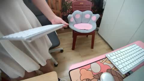 Snapshot of asuka_9x chatting on October 25, 2025, 2:52 am asuka_9x online show from October 25, 2025, 2:52 am