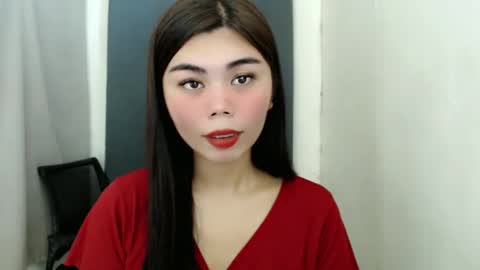 asuna_charming online show from December 5, 2024, 5:15 am