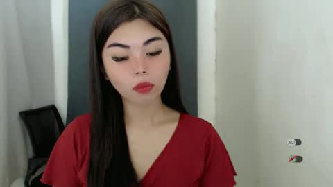 asuna_charming online show from December 10, 2024, 9:55 am