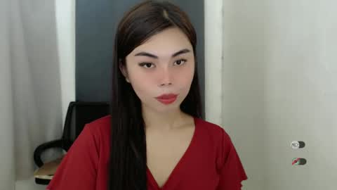 asuna_charming online show from December 17, 2024, 6:13 am