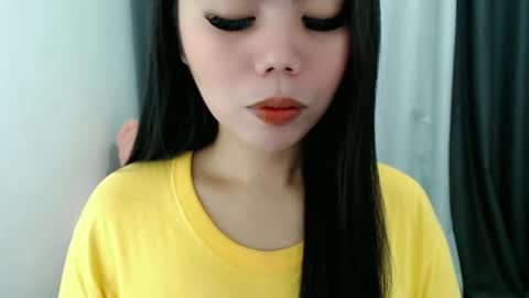 asuna_charming online show from February 26, 2026, 6:56 am