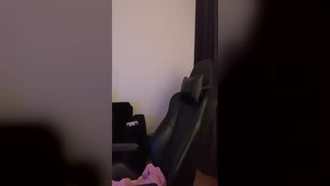 asya_new online show from June 18, 2026, 6:56 pm