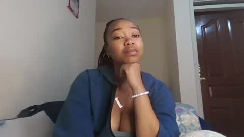 atara_seren online show from June 14, 2026, 8:49 am