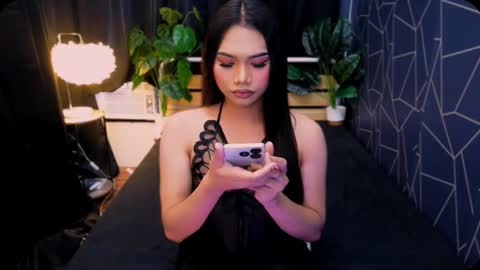 atashakendall online show from January 9, 2026, 2:03 am