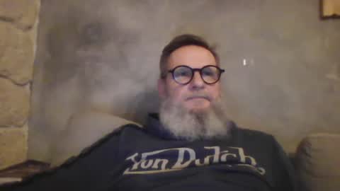 Snapshot of atatanka chatting on January 26, 2025, 9:40 pm atatanka online show from January 26, 2025, 9:40 pm